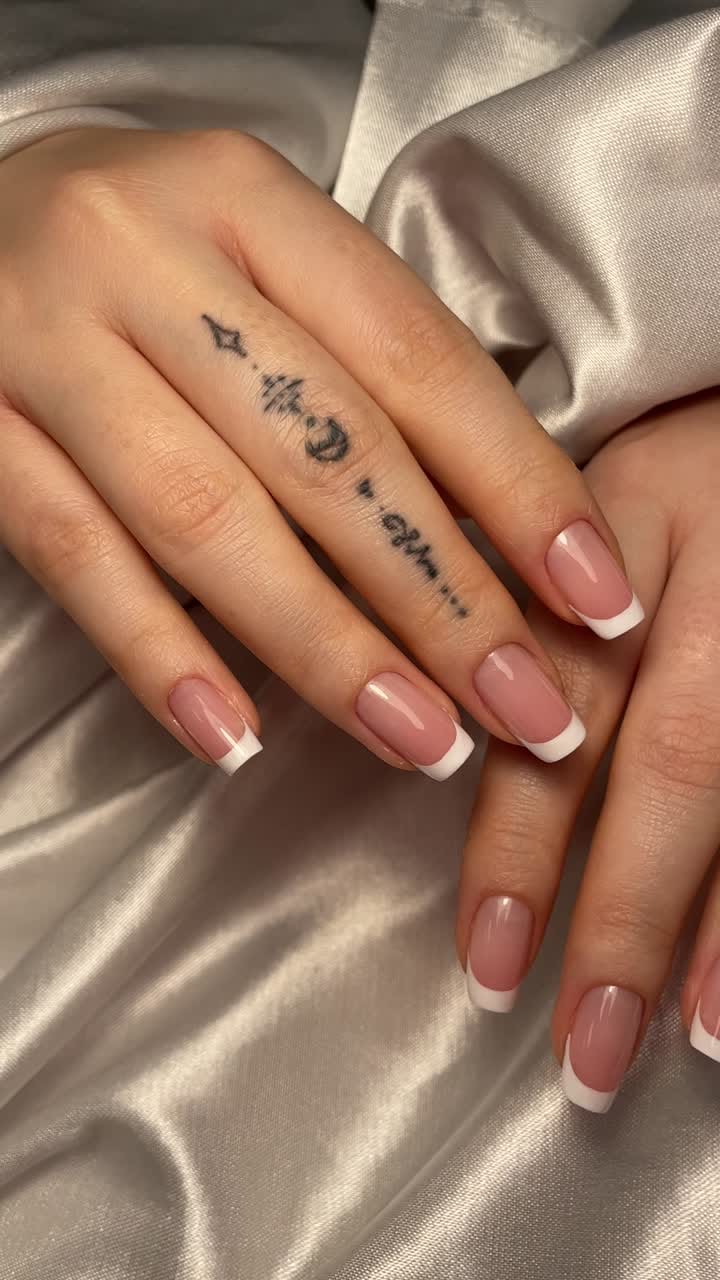Nail application at the Bulut Nail Room studio